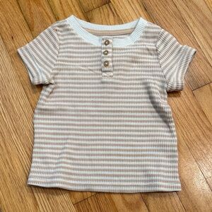 Cat & Jack waffle knit, short sleeve shirt, size 2T